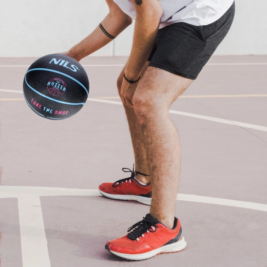 Vidnost in zanesljivost pri vodenju žoge