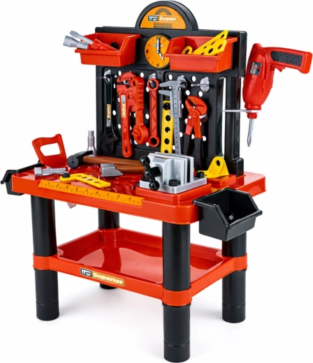 Red in preglednost s pegboardom in predali