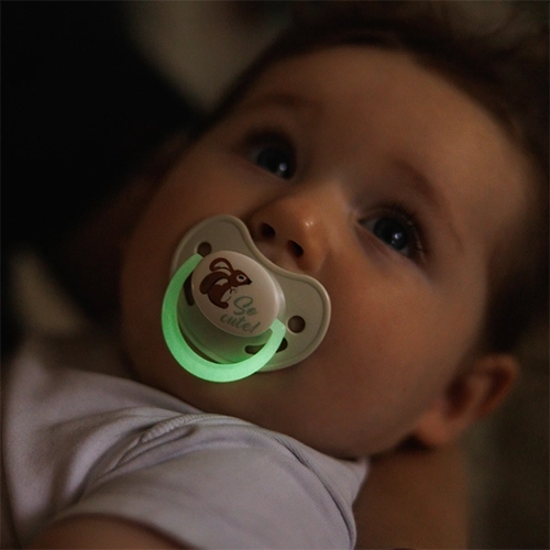 Nočni mir zahvaljujoč svetlečemu ročaju