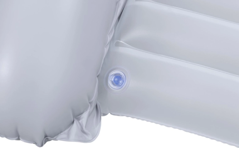 Odporno PVC in enostavno vzdrževanje