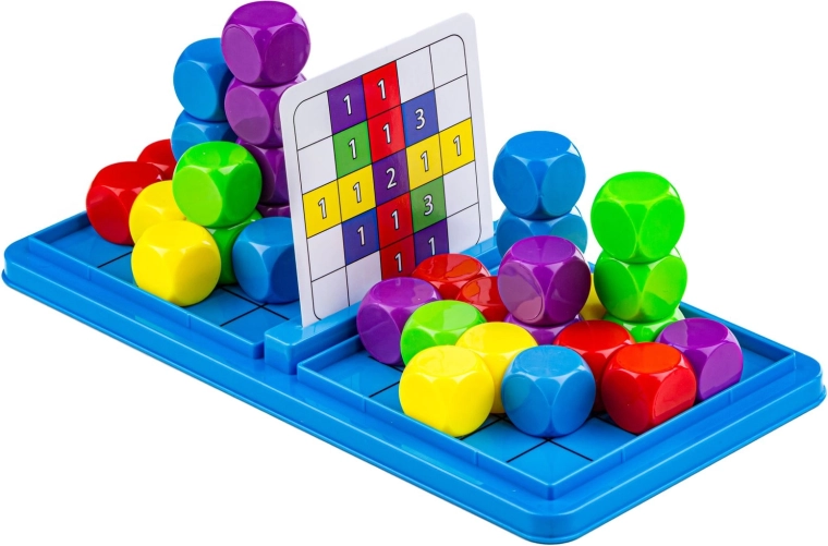 Clear board and colored cubes for better focus