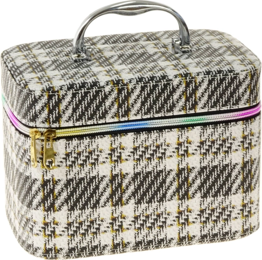 Reinforced textile case with comfortable carrying