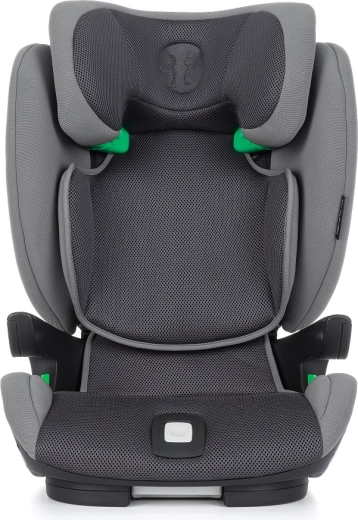 Raste z otrokom, hladi in razvaja