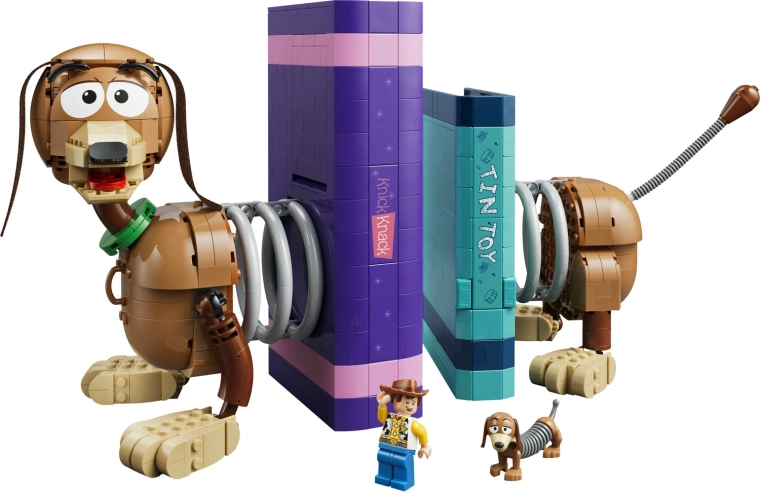Model Slinkyja, ki ga lahko pozicionirate