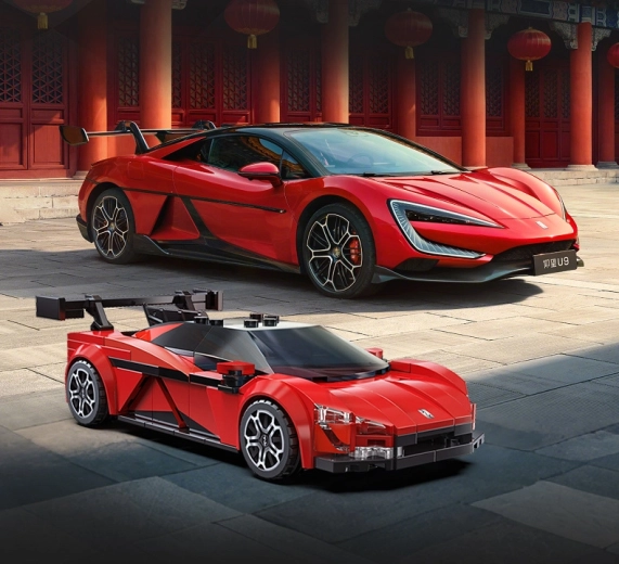 Aerodinamična zasnova in realistične podrobnosti