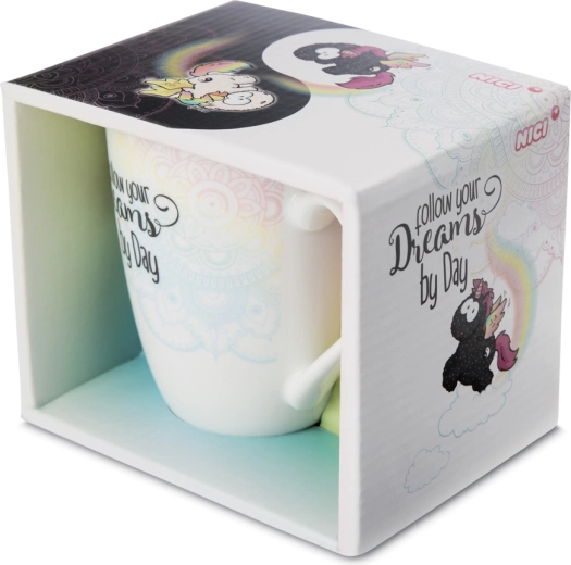 Darilna embalaža, pripravljena razveseliti