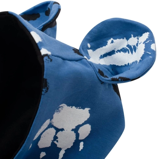 Topla kapuca z ljubkimi ušeski