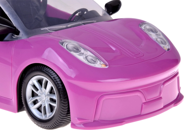 Športni videz in realistične podrobnosti