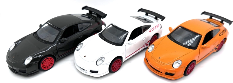 Kovinski model avtomobila Porsche 911 GT3 RS z lučmi in zvoki