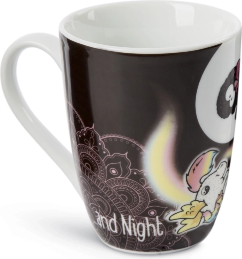 Dnevno in nočno razpoloženje na eni skodelici