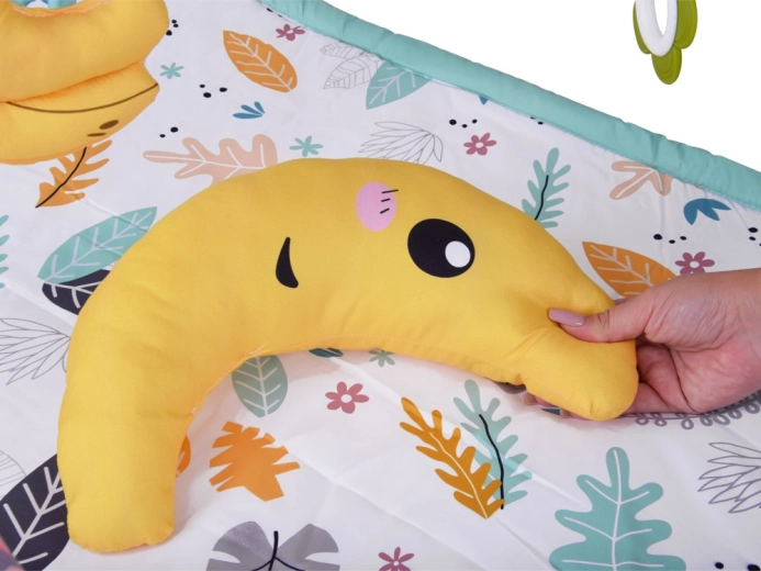 Mehka blazinica za udobno ležanje na trebuščku