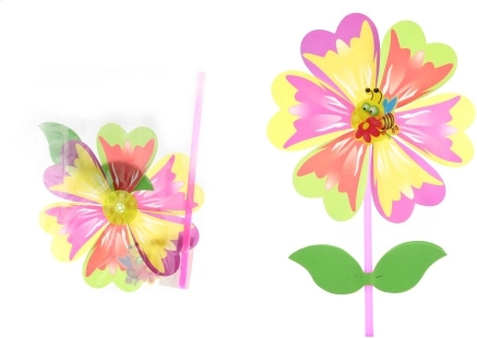 Vetrnica v obliki cvetlice na plastični palici