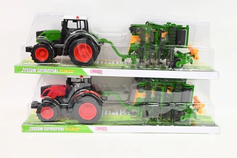 Otroški traktor s kmetijskim strojem