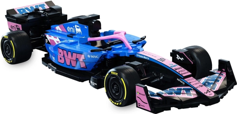 Realistic racing details