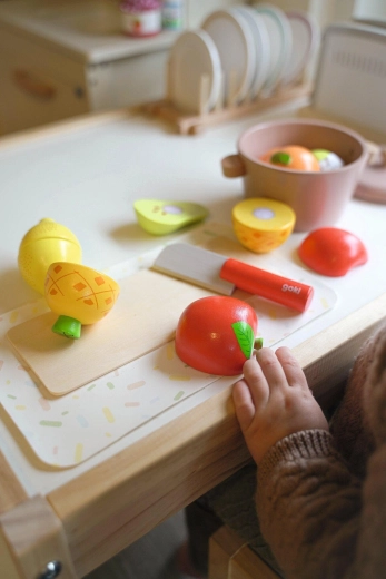 Fine motor development and role play