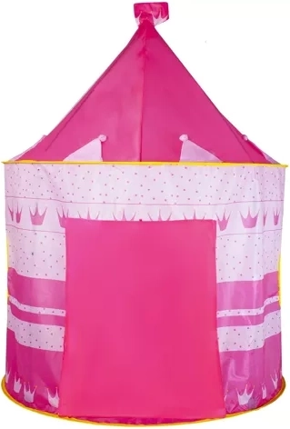 A fairytale castle for play at home and outdoors
