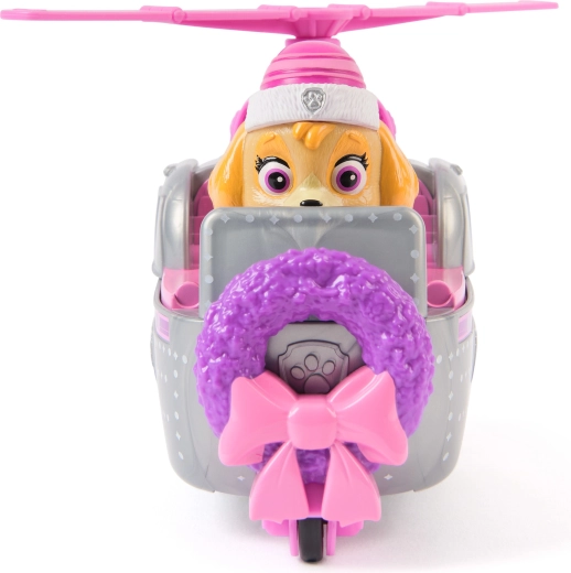 Praznični dizajn in verodostojni detajli