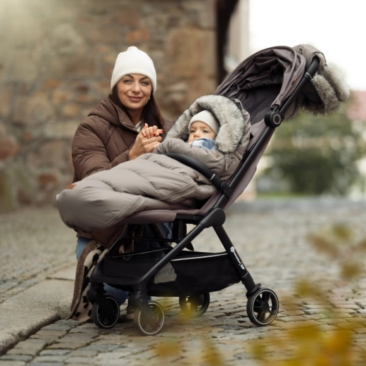 Universal attachment to a stroller