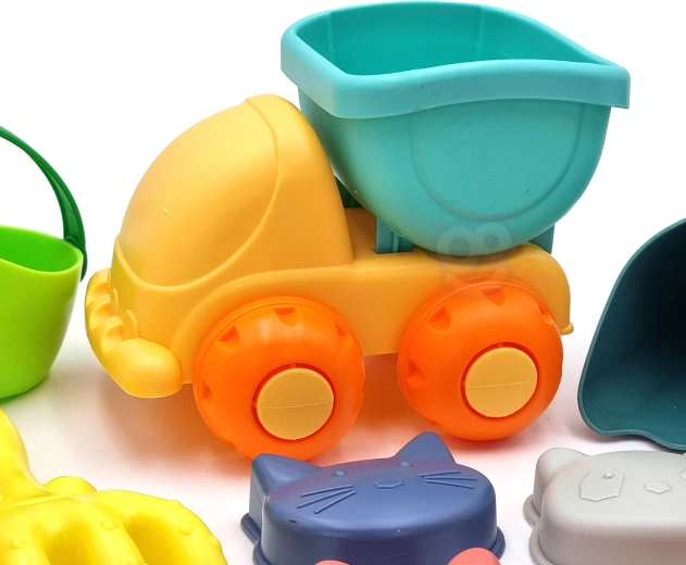 Avtomobilček za še bolj zabavno gradnjo