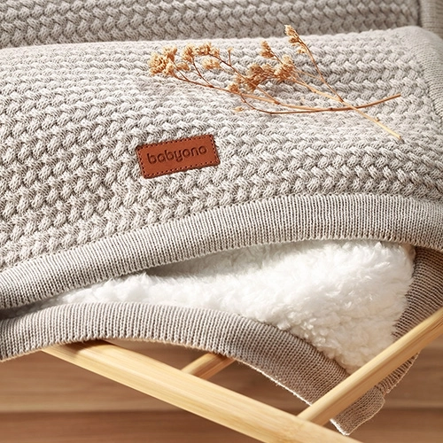 Dvoslojna toplina in puhasto udobje