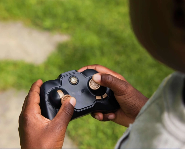 Gladko upravljanje 2,4 GHz