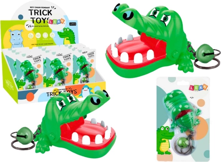 Obesek z grizljajočim krokodilčkom in zvončkom, zelen