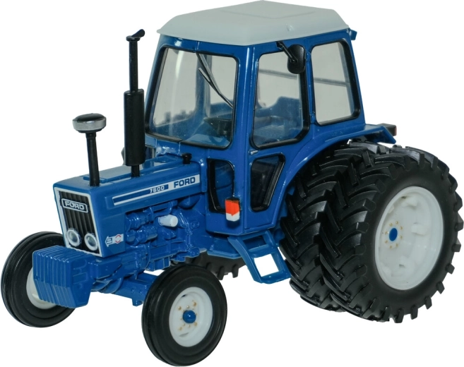 Realistic details of the Ford 7600 tractor