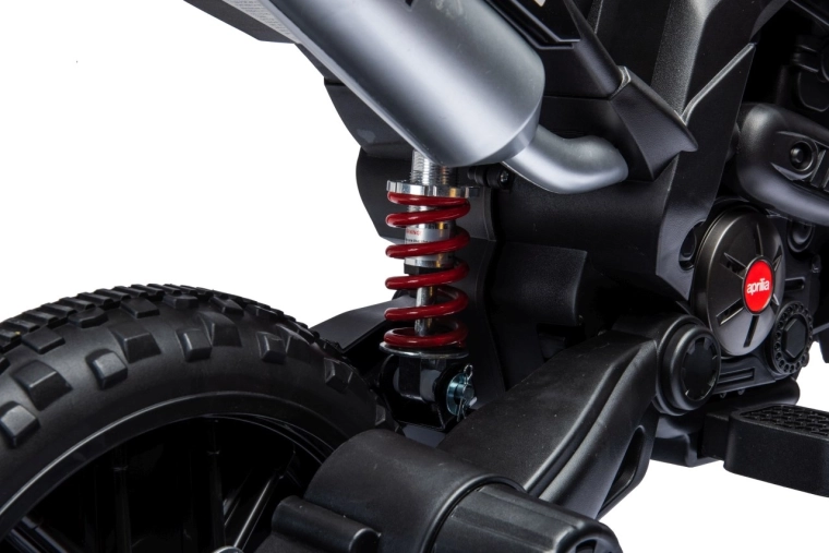 Tiha in udobna vožnja zahvaljujoč EVA kolesom in vzmetenju