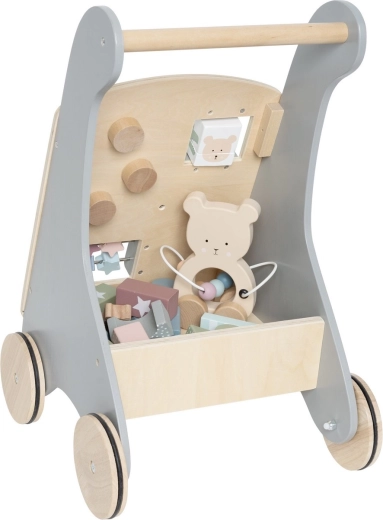 Storage space for favorite toys