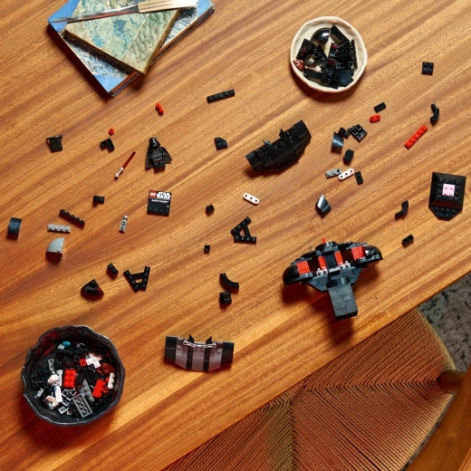 Gradnja z aplikacijo LEGO Builder