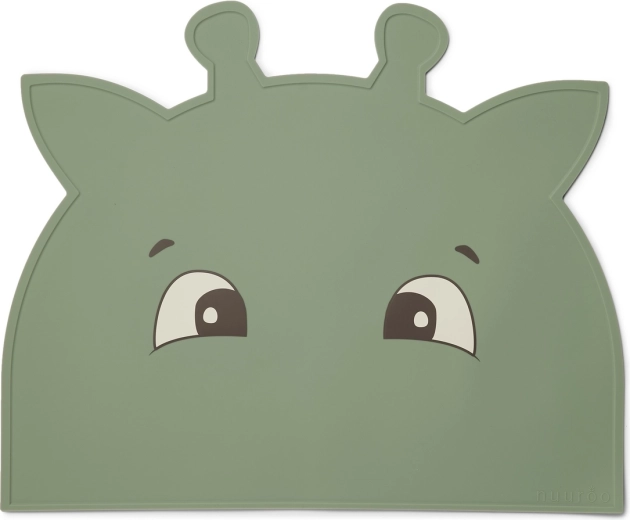 Silikonski pogrinjek NuuRoo Albert Giraffe Dusty Green