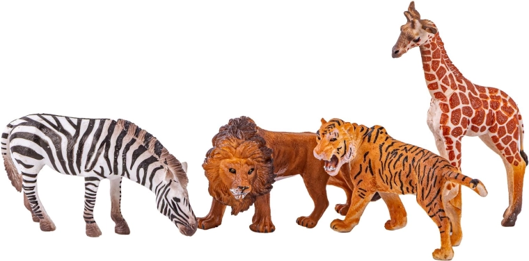 4 realistic figurines for a home safari
