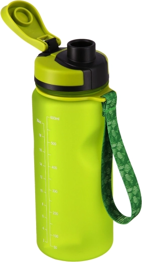 Pameten pokrov in sito za udobno pitje