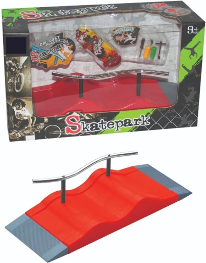 Fingerboard skatepark komplet z rampo, ograjico in dodatki