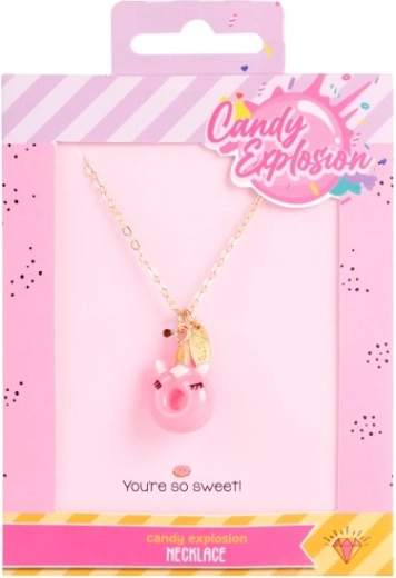 Darilna embalaža pripravljena za podarjanje