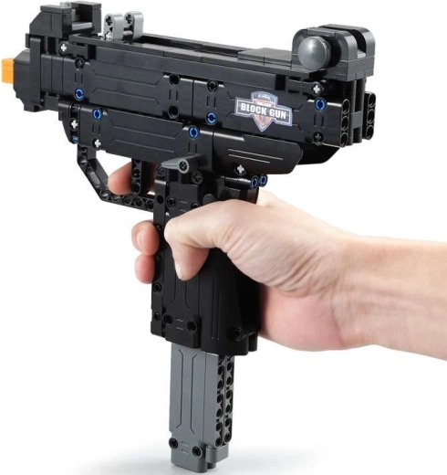 Realistični detajli in funkcionalni elementi