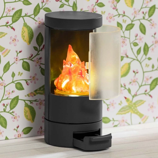 LED kamin z realističnim učinkom ognja