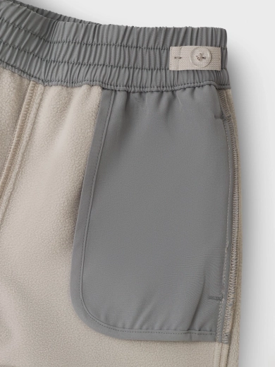 Warmth and protection for the transitional season
