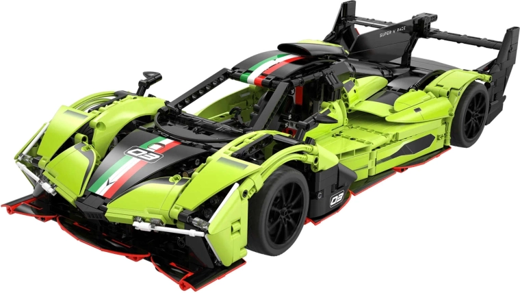 Avtentične podrobnosti dirkalnega vozila