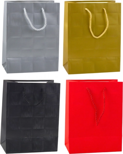 Darilna vrečka z reliefnim vzorcem kvadratov 23 × 18 × 10 cm