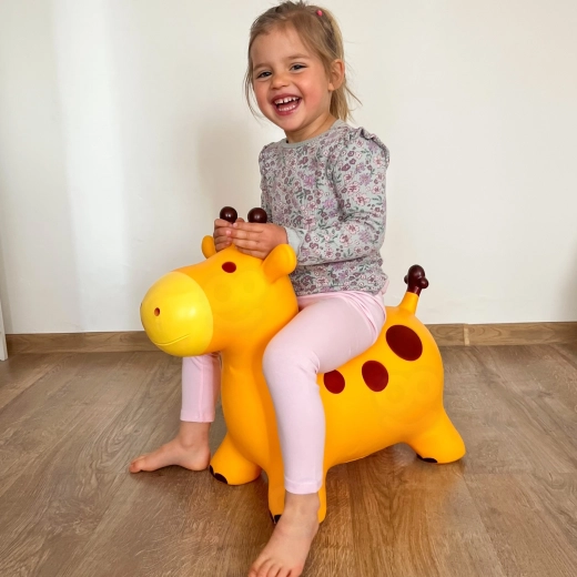 Aktivna zabava za otroke od 3. leta starosti