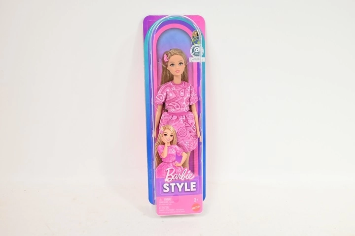 Barbie Fashionistas modna punčka