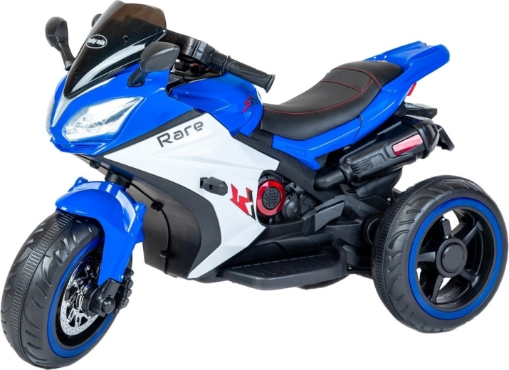 LED luči in udoben sedež iz eko usnja