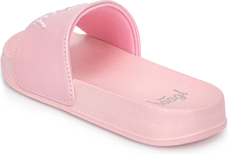 Ergonomic footbed for comfort