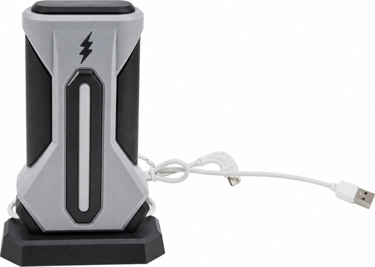 Praktično polnjenje prek USB polnilne postaje