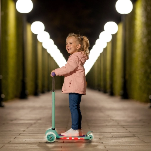 LED kolesa in svetleča platforma za boljšo vidljivost