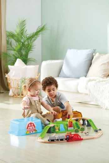 Practical storage box