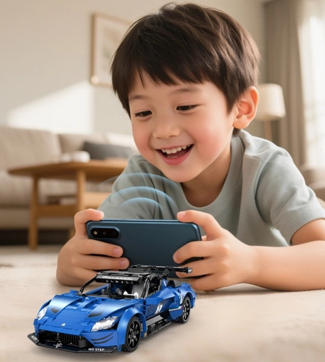 Dvojni način upravljanja: 2,4 GHz upravljalnik in aplikacija