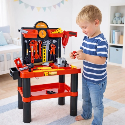 Stabilna delovna površina s primežem in merilom