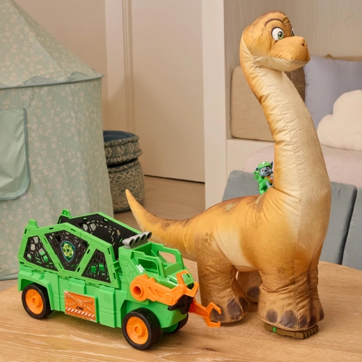 Orjaški dinozaver, ki se sam napihne